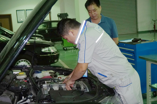常州報(bào)名考汽車(chē)維修工證報(bào)名